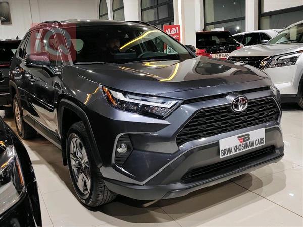 Toyota for sale in Iraq